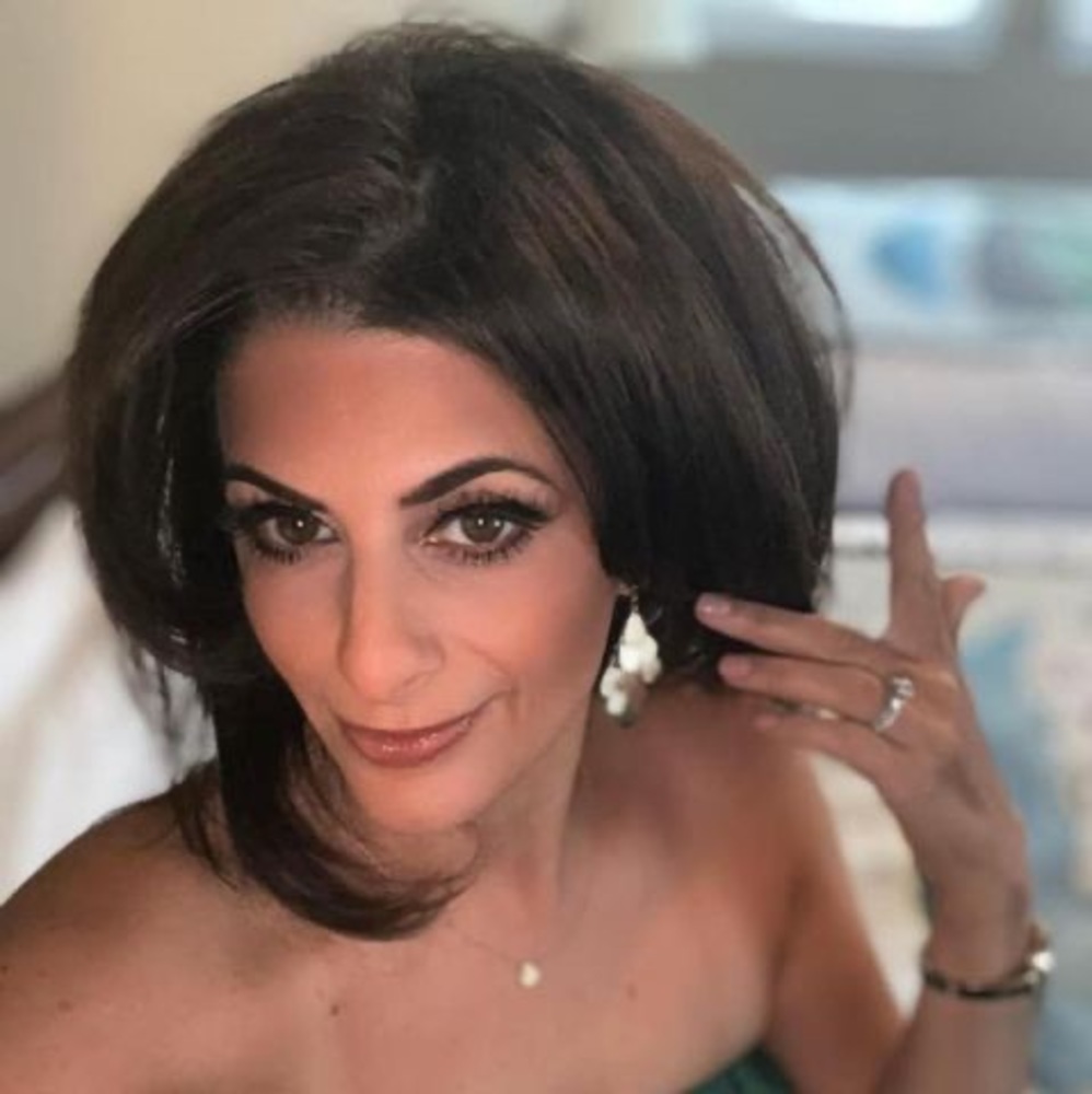 Meet your Posher, Sandi